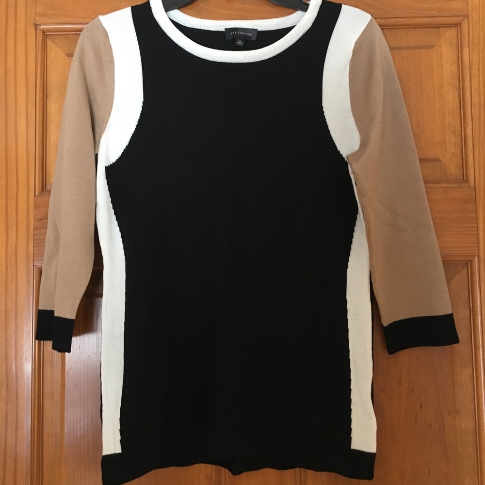 The Limited 3/4 Sleeve Sweater